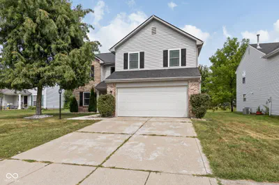 9586 Frontier Street, Fishers - 3