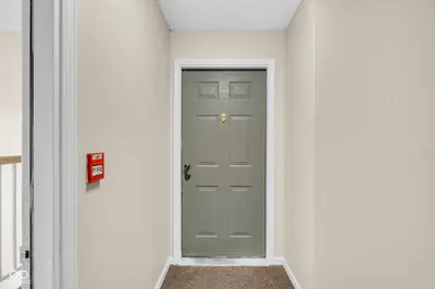 209 Faulkner Court, Carmel - 43