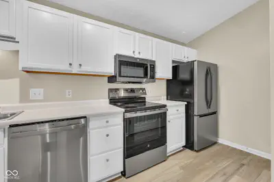209 Faulkner Court, Carmel - 28