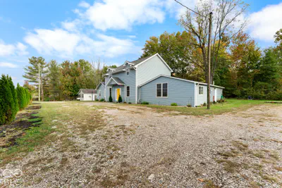 12407 E Us Highway 50, Seymour - 4