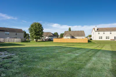 1598 Kingen Drive, Greenfield - 27