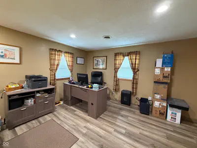 824 George Street, Rushville - 35