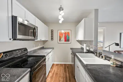 4311 Village Parkway Circle W #2, Indianapolis - 17