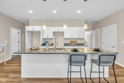 7749 Silver Fox Drive, Indianapolis - 4