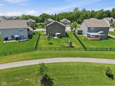 9767 Alzada Drive, Fishers - 39