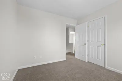 6111 Twyckenham Drive, Indianapolis - 32