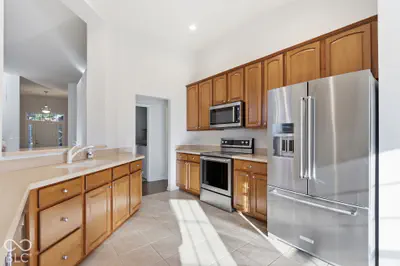 12658 Broadmoor Court, Fishers - 7