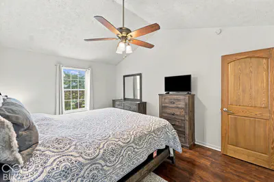 7459 Quincy Court, Indianapolis - 18