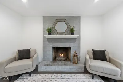 12202 Colbarn Place, Fishers - 16
