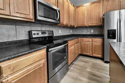 11249 Candice Drive, Fishers - 14