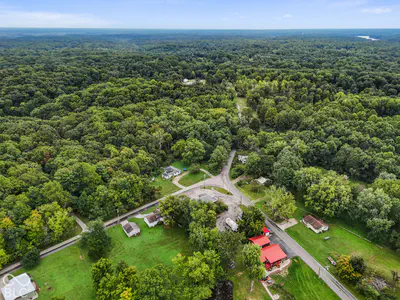 8982 Peoga Road, Trafalgar - 11