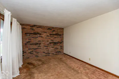 296 Western Parkway, Seymour - 4