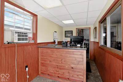 3806 S State Road 3, New Castle - 5