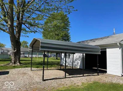 711 Madison Street, Nappanee - 3