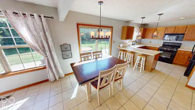 6476 Apple Cider Way, Avon - 10