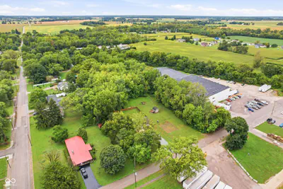 8 School, Markleville - 35