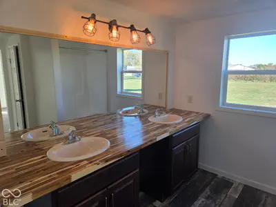 9870 Dale Avenue, Elizabethtown - 12