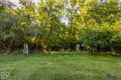 9037 Pinecreek Way, Indianapolis - 50