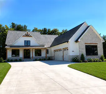 934 J McCool Way, Greenwood