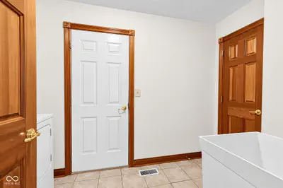 710 Willow Pointe South Drive, Plainfield - 27
