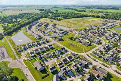 2065 Oak Terrace Court, Shelbyville - 36