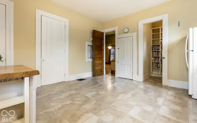 1319 N Alabama, Indianapolis - 22