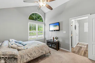 1209 Spencer Drive, Greenwood - 23