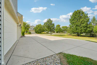 17121 Puntledge Drive, Westfield - 62