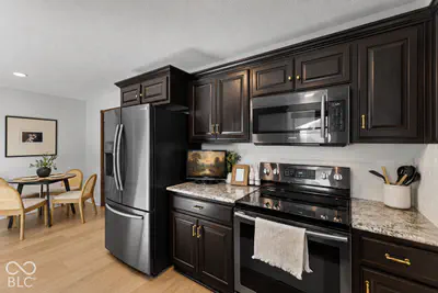 5739 Paradise Drive, Martinsville - 7