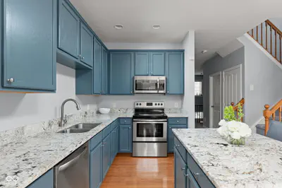 8629 N Meridian Street, Indianapolis - 14