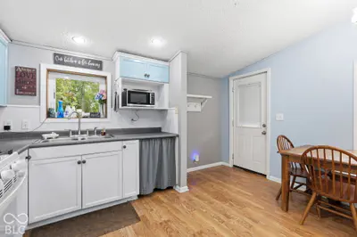 411 4th Street, Sheridan - 16