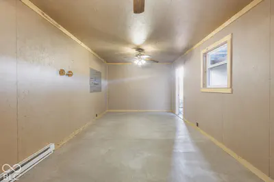 7813 W 50 S, Morgantown - 66