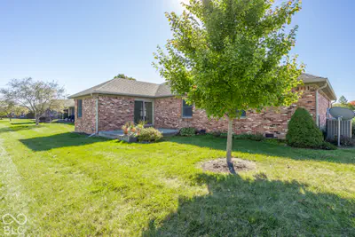 1026 Plum Street, Brownsburg - 34