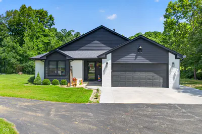 6876 W 300 S, Morgantown