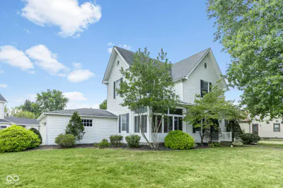 211 Catherine, Batesville