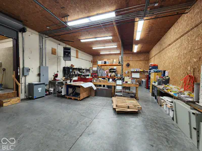 2710 Montgomery Drive, Seymour - 13
