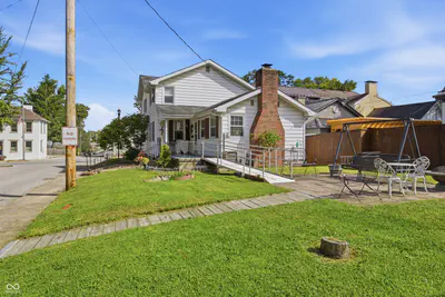 139 Main Street, Centerville - 33