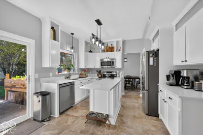 7567 Meadow Ridge Drive, Fishers - 12