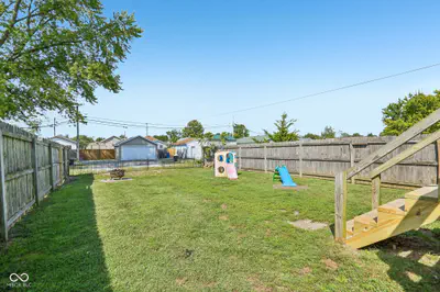 1135 Meridian Street, Shelbyville - 29