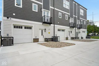 1651 Lexington Avenue, Indianapolis - 34