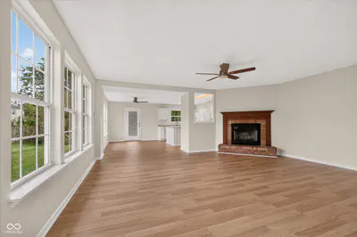 2203 Summerfield Drive, Plainfield - 4