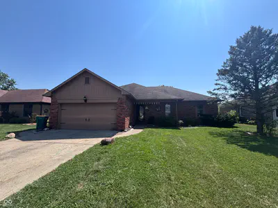 1023 Pamela Drive, Plainfield - 2