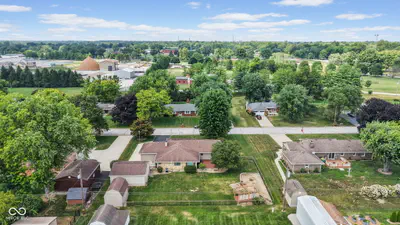 885 Broadway North Drive, Plainfield - 14