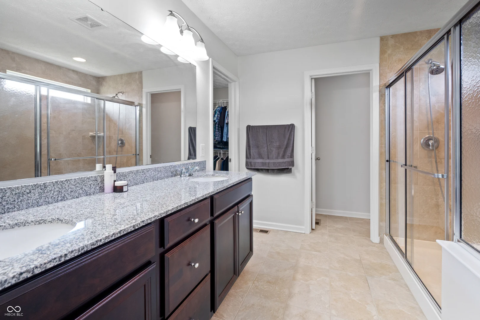 7727 Tanager Court, Zionsville