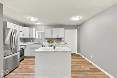 4422 Lexington Avenue, Indianapolis - 10