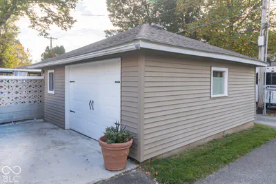 425 North, Greenfield - 60
