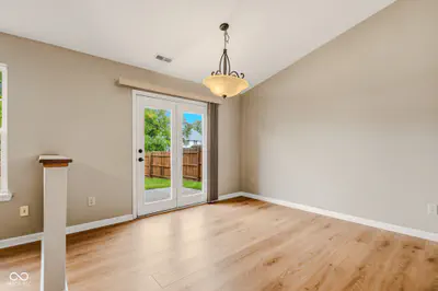 206 Bishop, Seymour - 16