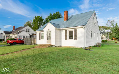 90 Park Drive, Scottsburg - 3