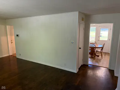 323 Hillsdale Drive, Bloomington - 8