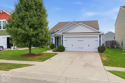 906 Olmsted, Shelbyville